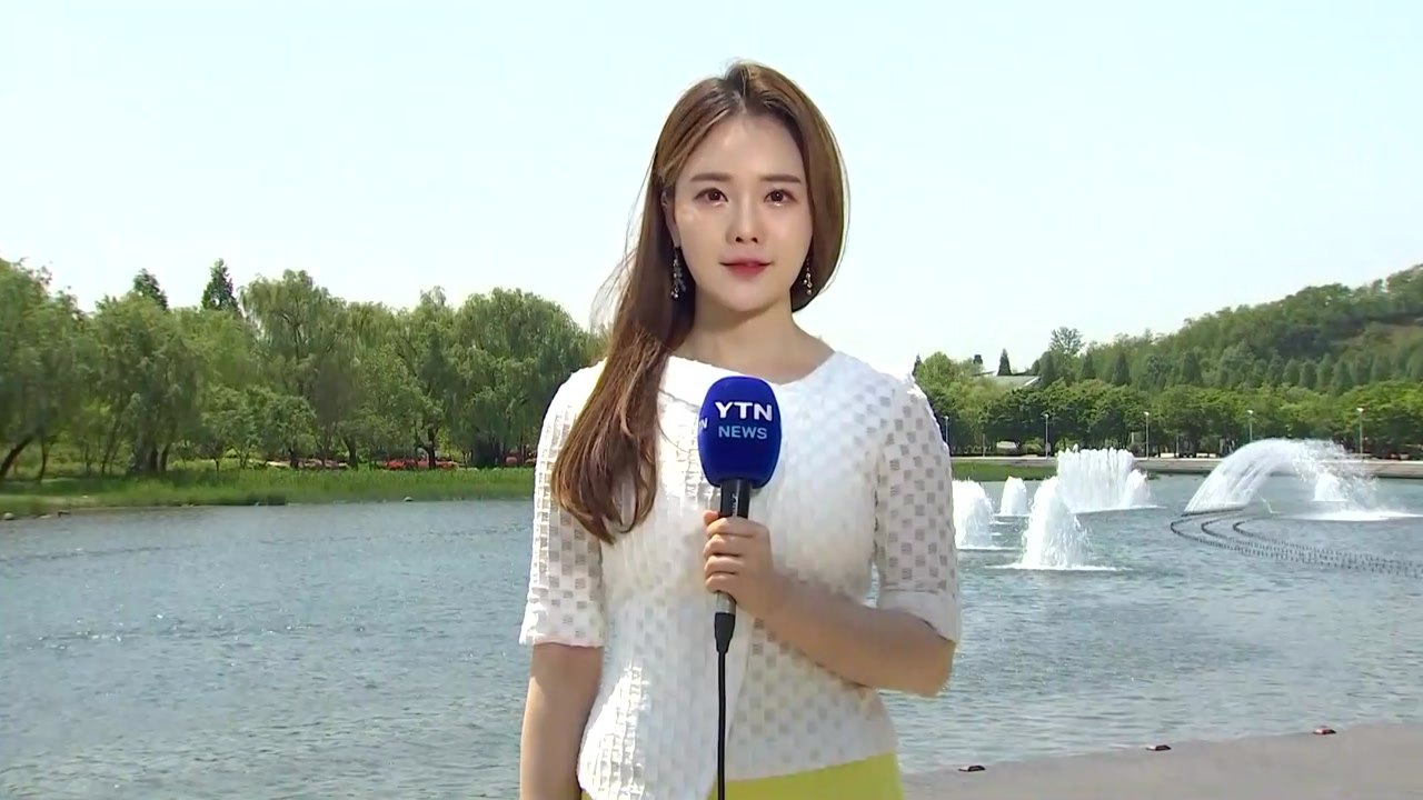[날씨] 서쪽 따뜻, 동쪽 초여름...영동 '건조경보', 강풍 / YTN