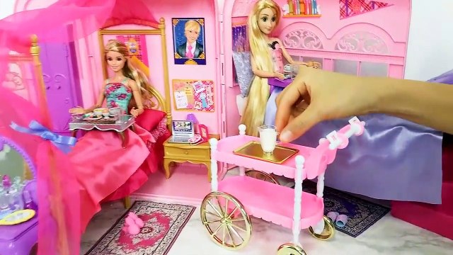 Princess Barbie Rapunzel Pink Room Morning Routine غرفة نوم باربي رابونزيل Barbie rosa Quarto | Karla D.