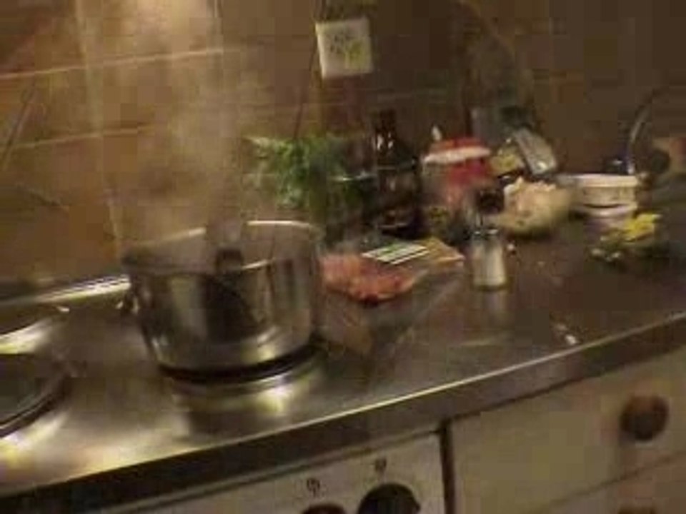 Lisa und Andys Kochshow - Folge 01 - Rind, nüdeli...