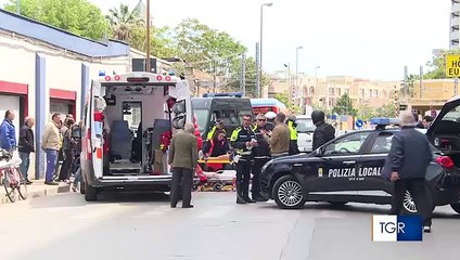 Bari: donna investita, motociclista fugge senza prestare soccorso