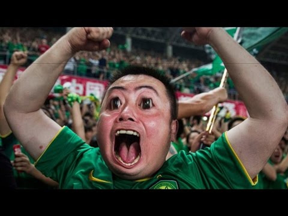 Futbol Sahalarında Gözlerinize İNANAMAYACAĞINIZ 13 Koreografi