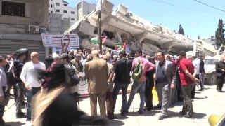 İsrail'in Saldırılarında Gazze'deki Araştırma Merkezini Vurması Protesto Edildi