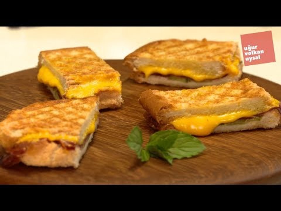 Çocukluğunuza Götürecek Tost Nasıl Yapılır (Enfes Yemek Tarifleri)