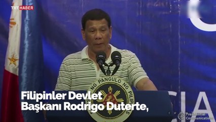 Filipinler Devlet Başkanı'nın hamam böceği ile imtihanı