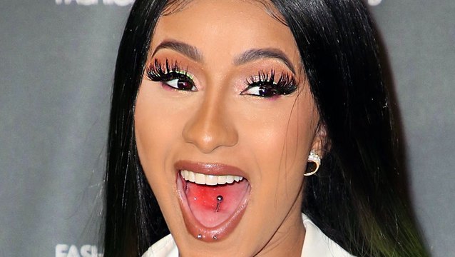 Cardi B Fan Girls Over Lil Nas X At Fashion Nova Performance