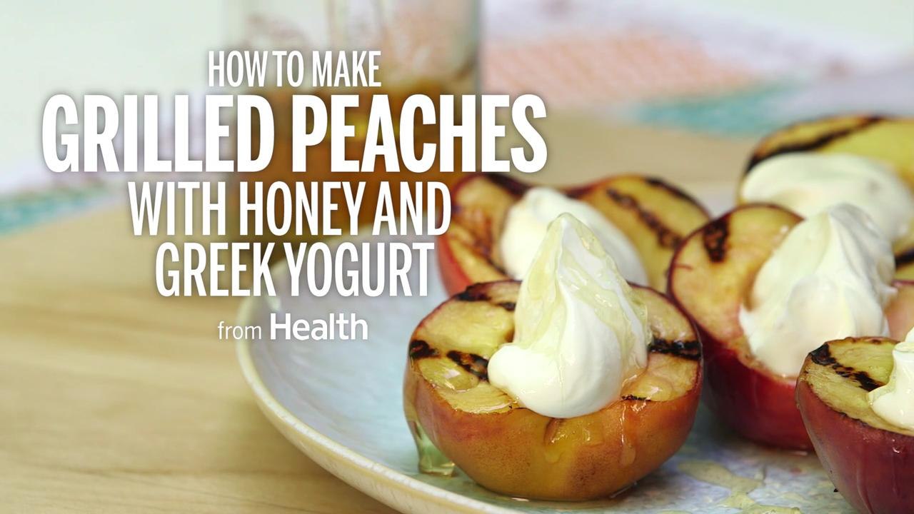 How to Make Grilled Peaches With Honey and Greek Yogurt