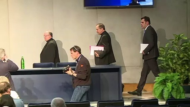 Le pape oblige désormais le clergé à signaler les abus sexuels