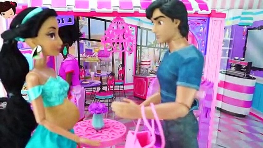 Princesa Disney Jasmin Embarazada y Tiene Bebe con Doctora Barbie - Juguetes  de Titi - Vidéo Dailymotion