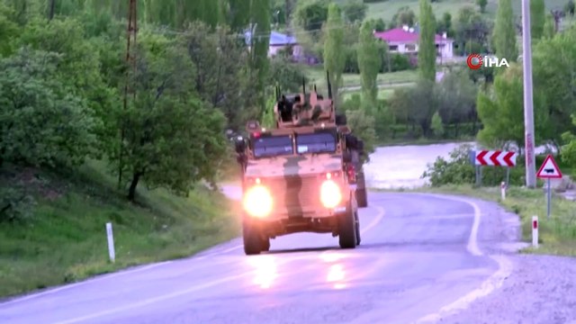 İçişleri Bakanlığı:'Tunceli-Merkez kırsalında İl Jandarma Komutanlığınca dün yapılan operasyonda etkisiz hale getirilen 6 teröristten biri Terörden Arananlar Listesi'nde 1 milyon 500 bin ödülle Mavi Kategoride yer alan Sözde Doğu Cephe So