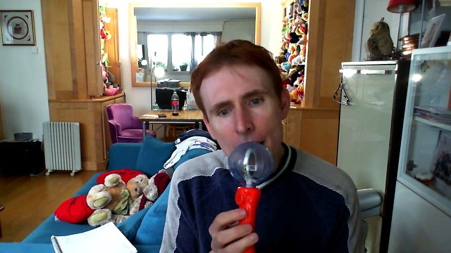 Wiwi égratigne et l'université de Serge Clament