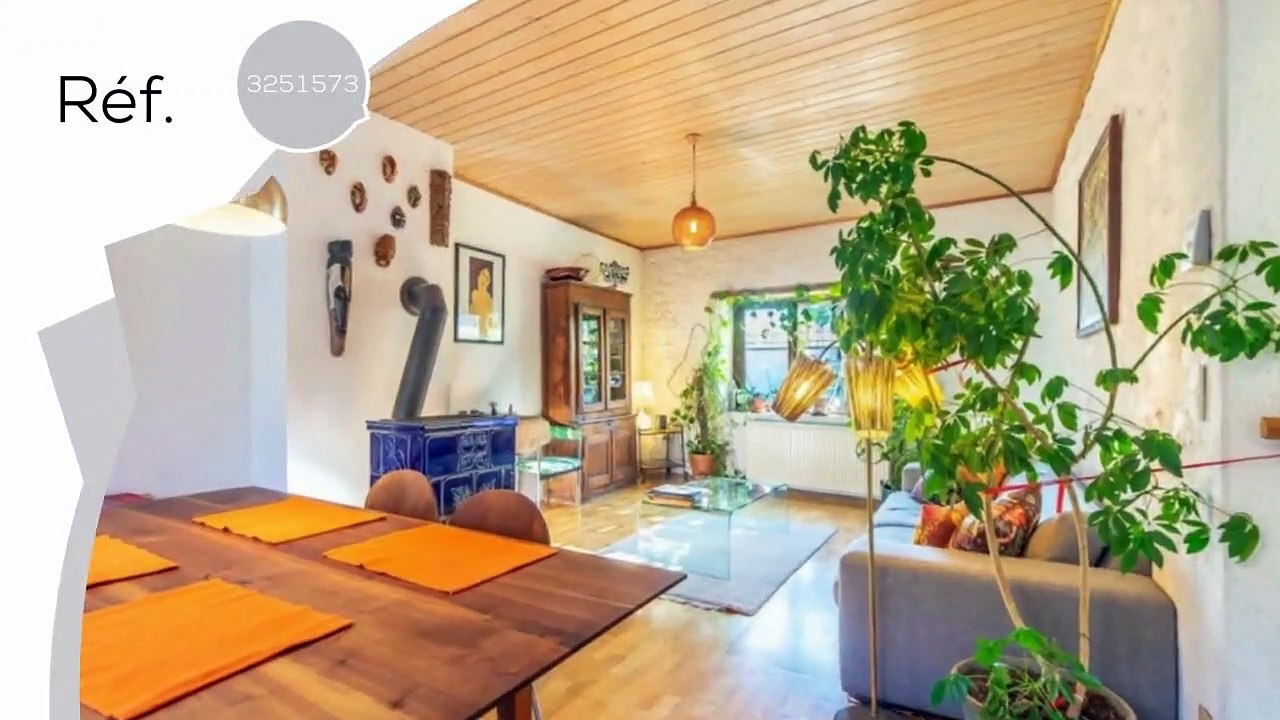 A vendre - Villa - COLLONGES (01550) - 6 pièces - 180m²