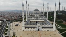 Büyük Çamlıca Camii Ramazan'ın İlk Cumasında Doldu Taştı