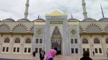 Büyük Çamlıca Camisi'nde Ramazanın İlk Cuma Namazı Kılındı