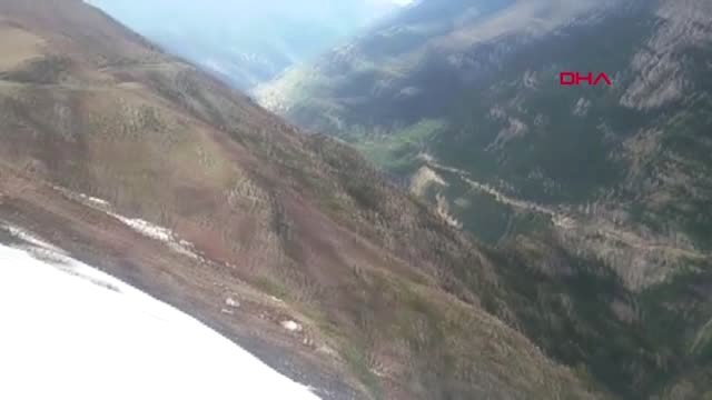 Bayburt Uçurumdan Düşen Aa Muhabiri Aranıyor