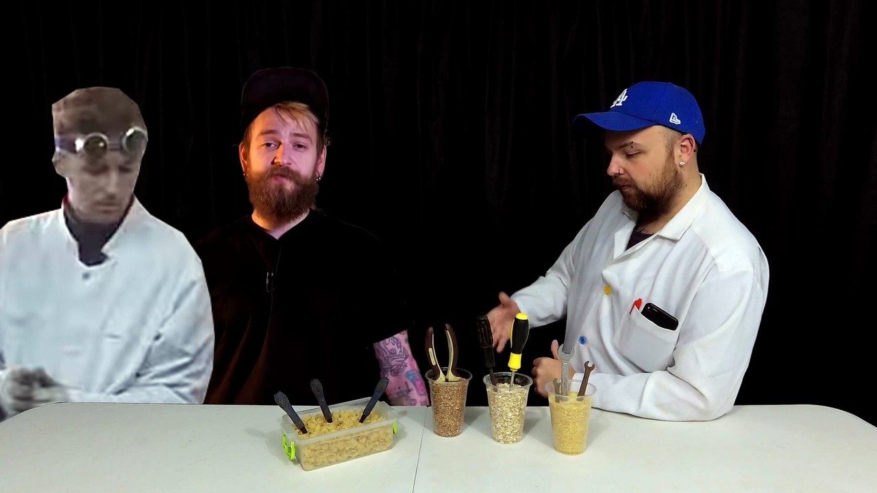 Пфф...  ТЫ НЕ ЗНАЕШЬ КАК ХРАНИТЬ ИНСТРУМЕНТ ЧТОБЫ ОН НЕ РЖАВЕЛ | ПРОВЕРКА ЛАЙФХАКОВ