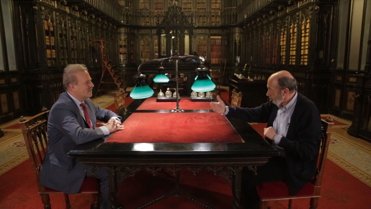 Rubalcaba y la tabla periódica