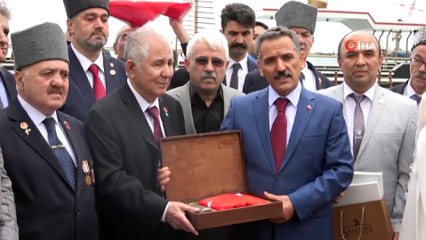 Samsun’dan Amerika’ya 100 metrelik Türk bayrağı