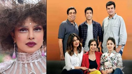 Download Video: Priyanka Chopra to Join Farhan Akhtar & Zaira Wasim For Sky Is Pink | FilmiBeat