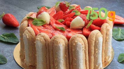 Descargar video: Recette charlotte aux fraises et mousse de fraises - 750g