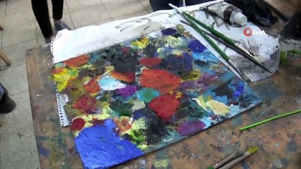 Yabancı Uyruklu Çocuklar Uyum Sorununu Resim Yaparak Aşıyor