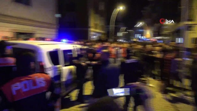 Rehin aldığı kız arkadaşını evinde darp eden gence linç girişimi