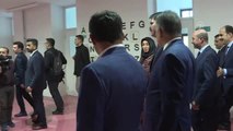 Bakan Kurum, Konya Selçuklu Otizmli Bireyler Eğitim Merkezi'ni Ziyaret Etti