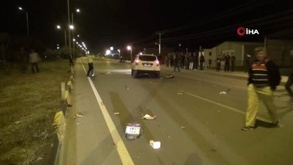 Otomobille Çarpışan Motosikletle Hurdaya Döndü: 1 Ölü, 1 Yaralı
