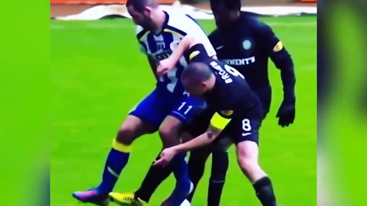 BEST SOCCER FOOTBALL Entertainment Compilation.  Skills Fails Vines Goals and Misses