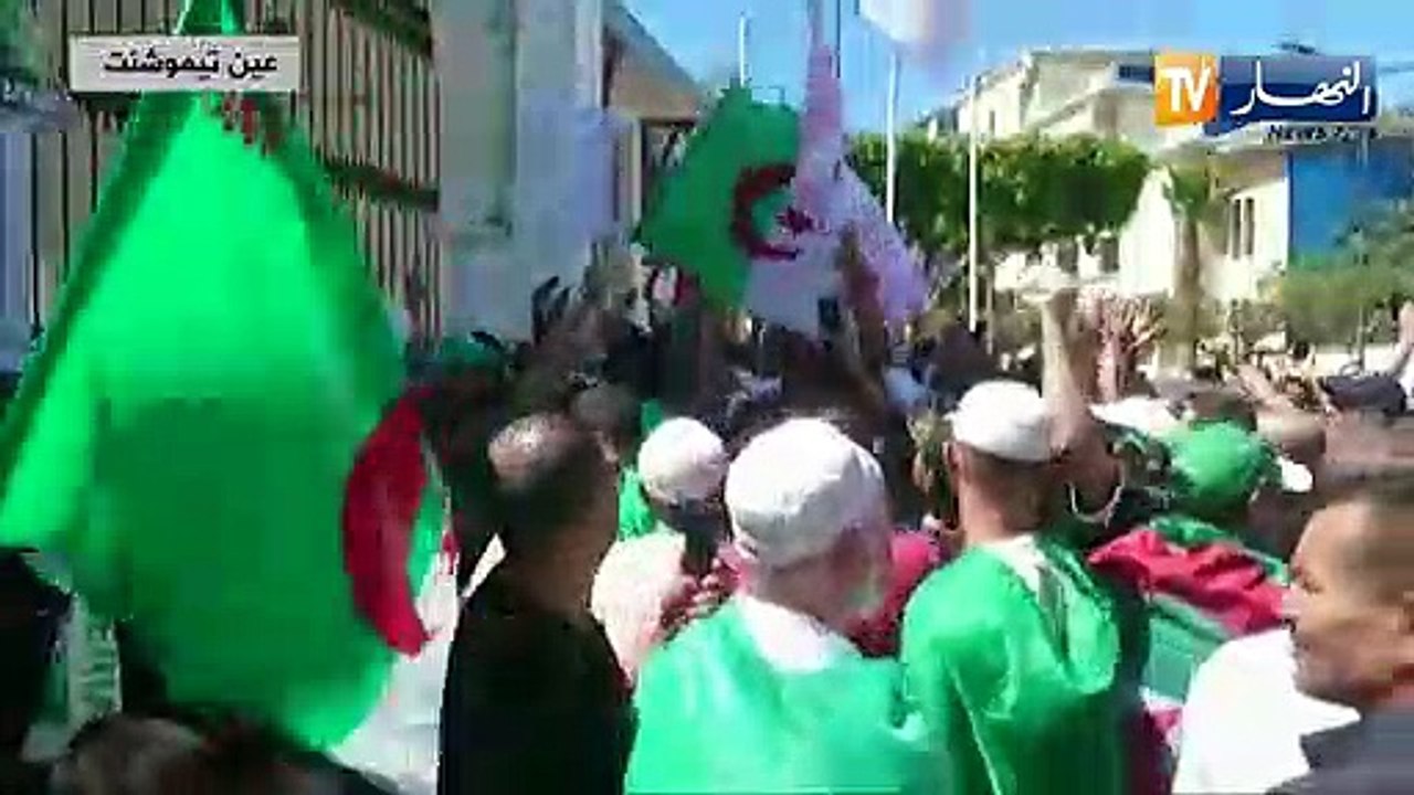 مسيرات شعبية للمطالبة بالتغيير السياسي ورحيل بقايا رموز النظام