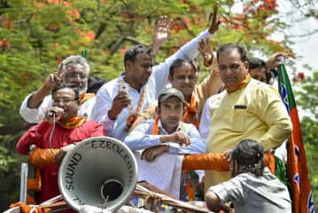ഡ്യൂപ്പ് അല്ല, ഗംഭീറിന്റെ ബാല്യകാലസുഹൃത്തെന്ന് ബി.ജെ.പി