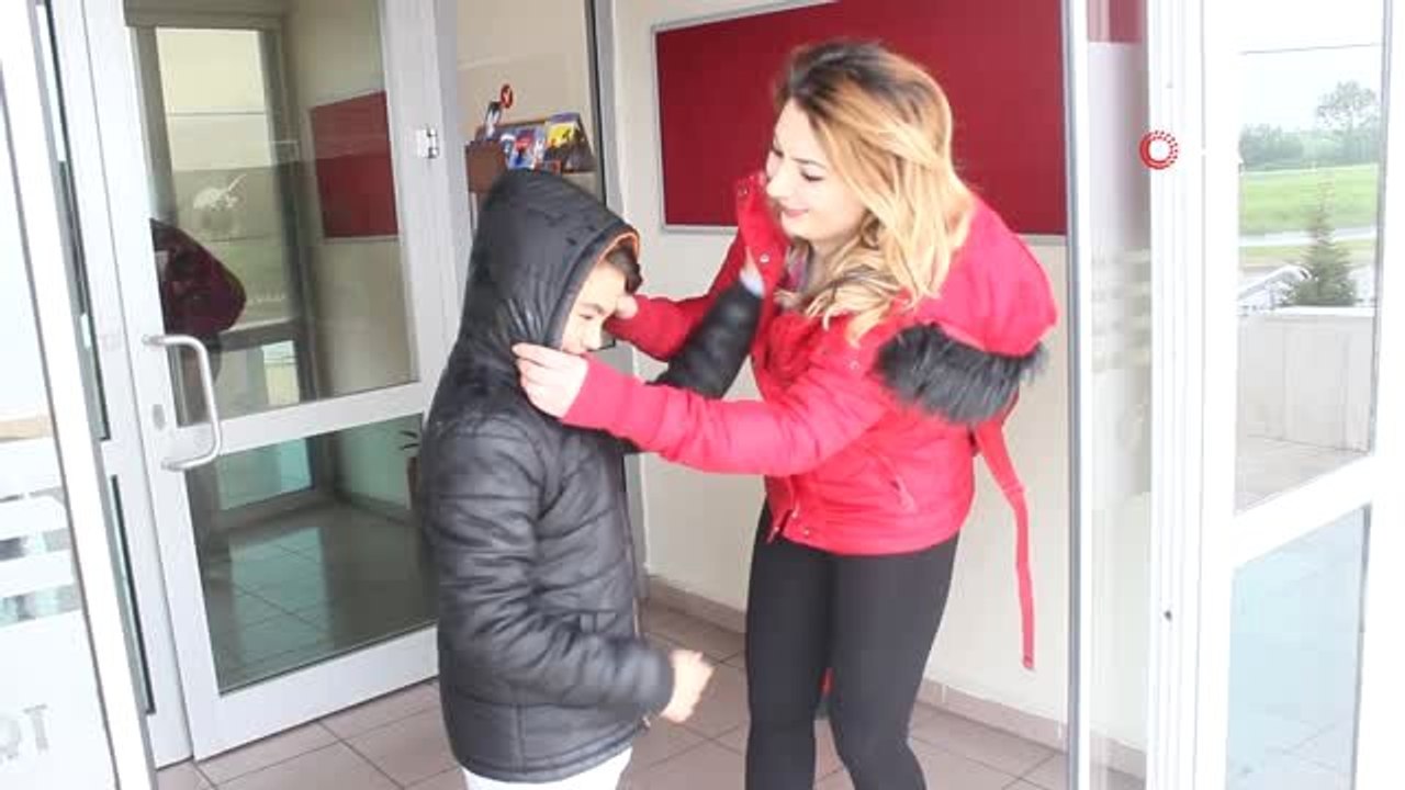Kırklareli'de Şehit Eşi Fedakar Anne, Oğluna Hem Anne Oldu Hem de Baba