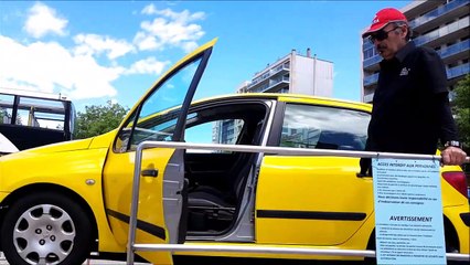 Valence  : une voiture-tonneau pour sensibiliser aux dangers de la route