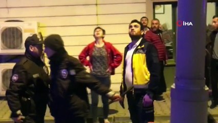 Eski kız arkadaşıyla birlikte 3 kişiyi rehin alarak darp eden üniversite öğrencisi tutuklandı