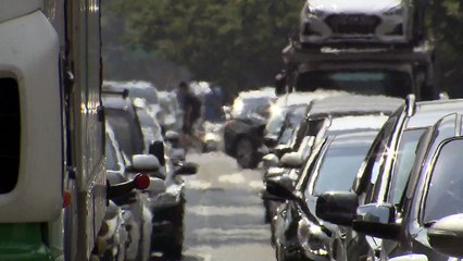 30도 안팎의 초여름 더위...미세먼지에 답답한 주말 / YTN