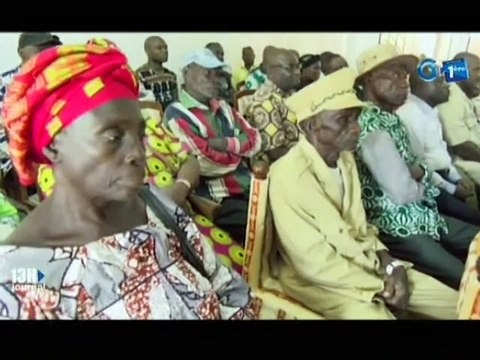 RTG - Rencontre entre les membres du bureau politique du PDG est les chef des quartiers de Kibanga