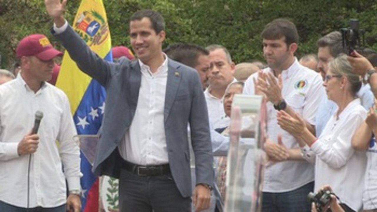 Guaidó pide a su representante diplomático en EEUU coordinar cooperación con Comando Sur