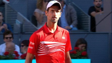 Madrid - Djokovic écarte Thiem en deux tie breaks