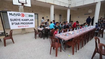 İhh ve Müsiad'dan Azez'de İftar