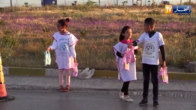 أم البواقي: حملة أطفال الخير تتواصل لإفطار الصائمين بعين البيضاء