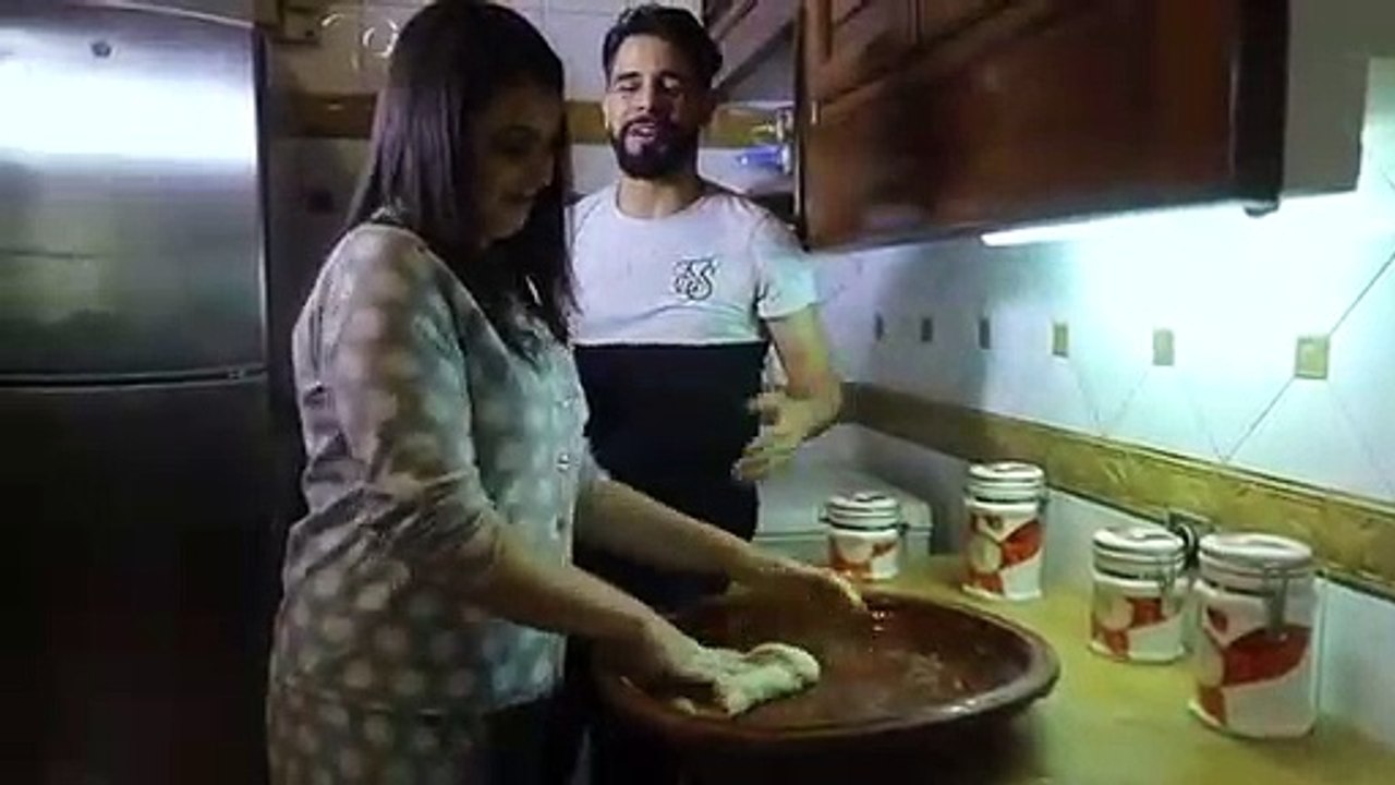 زهير زائر پارودي خلي لي من كيكا طرف Zouhair Zair Parodie Khallili Men Kika Tarf
