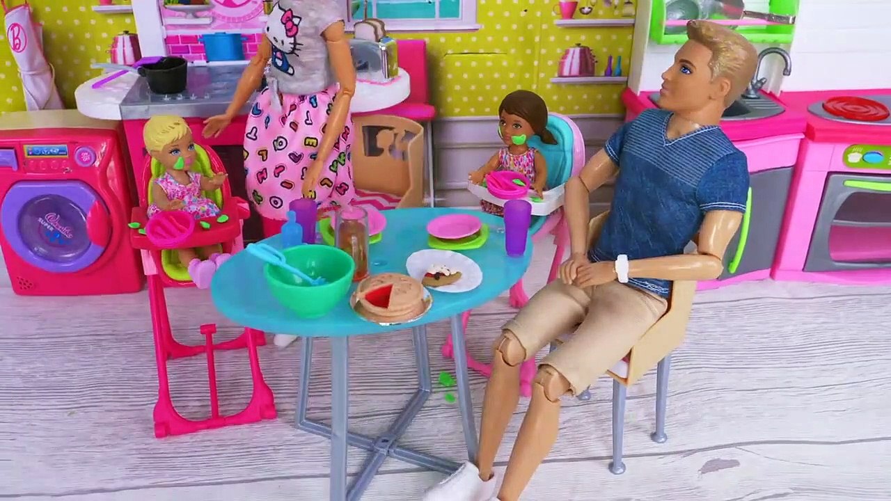 Barbie Girl Ken Bedtime Routine with Baby Dolls House Toys!