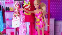 Barbie Girl Dress up Morning Routine in Baby Doll House Toys!