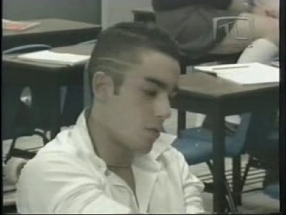 Marcela 43 (CLASE 406)