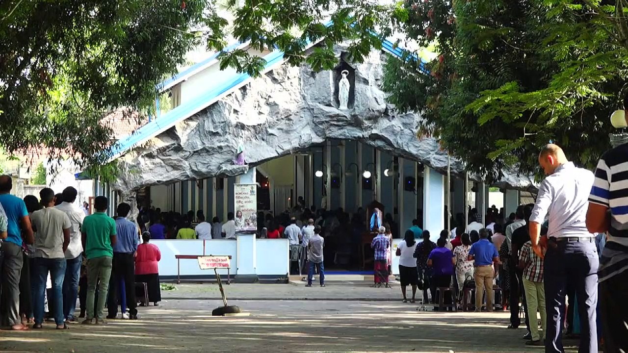 Erste Sonntagsmesse nach Anschlägen in Sri Lanka