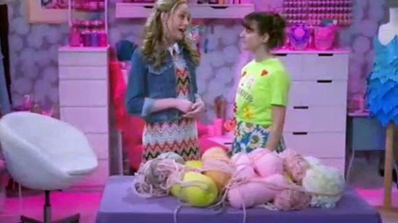 Bizaardvark S01E11 - Puff and Frankie