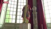 Des robes en papier s'exposent au château de Champs-sur-Marne