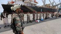 الحكومة اليمنية توافق على تنفيذ اتفاق إعادة الانتشار