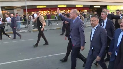 Cumhurbaşkanı Erdoğan, Geleneksel Beyoğlu İftarı'na Katıldı