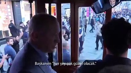 Erdoğan, "Başkanım her şey çok güzel olacak" diyen vatandaşa "Daha güzel olacak" diye yanıt verdi