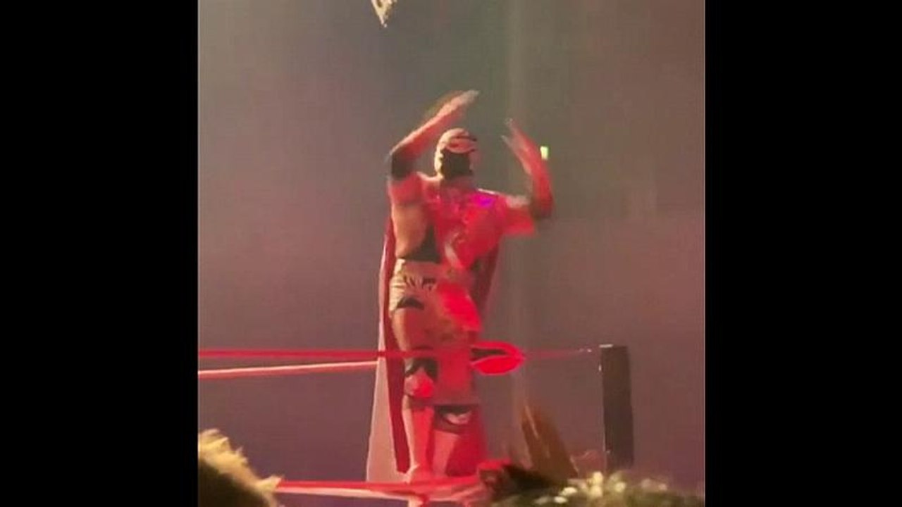 Der mexikanische Wrestler Silver King kommt bei Schaukampf ums Leben